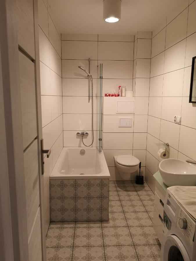 Apartamenty Jaskinia Solna Ruda Slaska Exteriör bild
