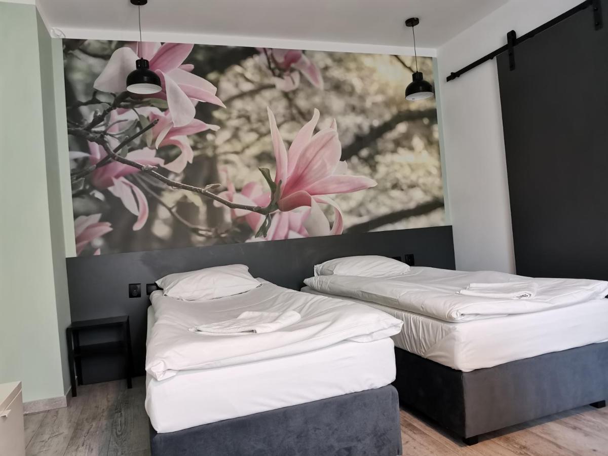 Apartamenty Jaskinia Solna Ruda Slaska Exteriör bild